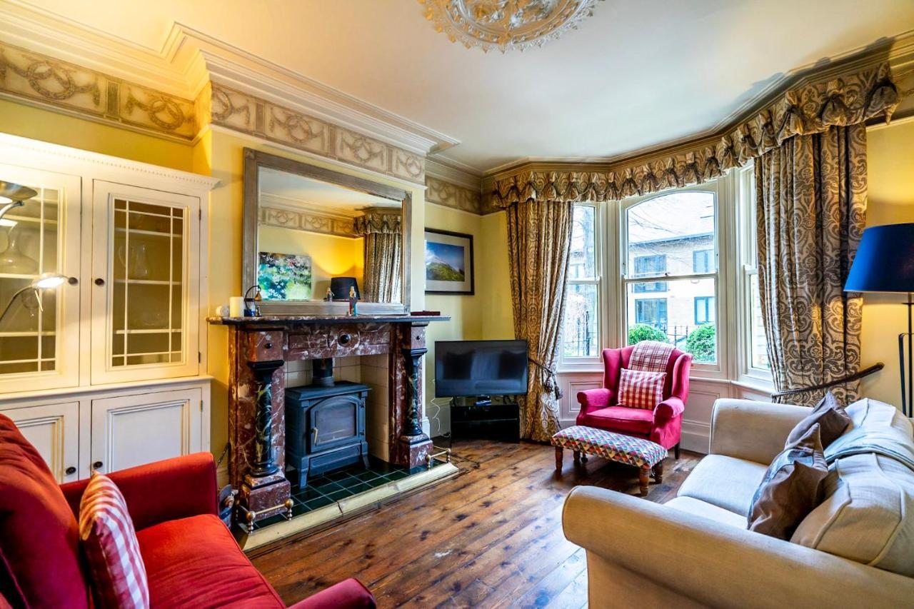 7 St John'S Crescent Villa York Exterior photo